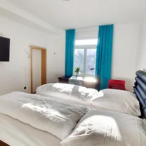 Helles Mit Kingsize-bett Privatunterkunft
